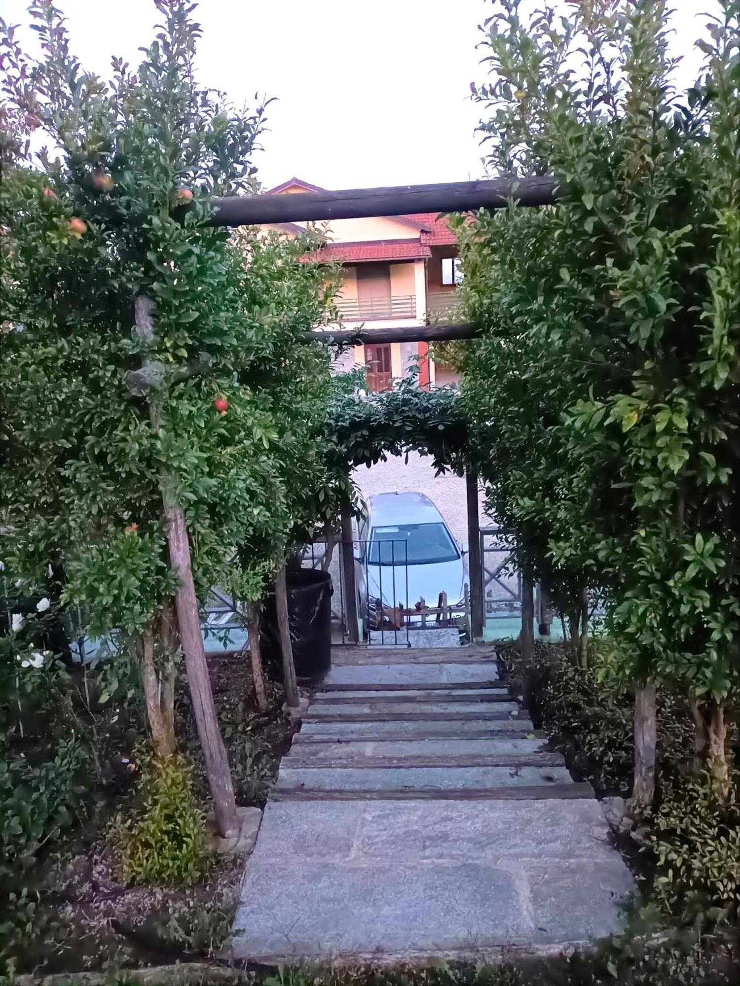 Casa Del Canta Borgomale Exterior photo